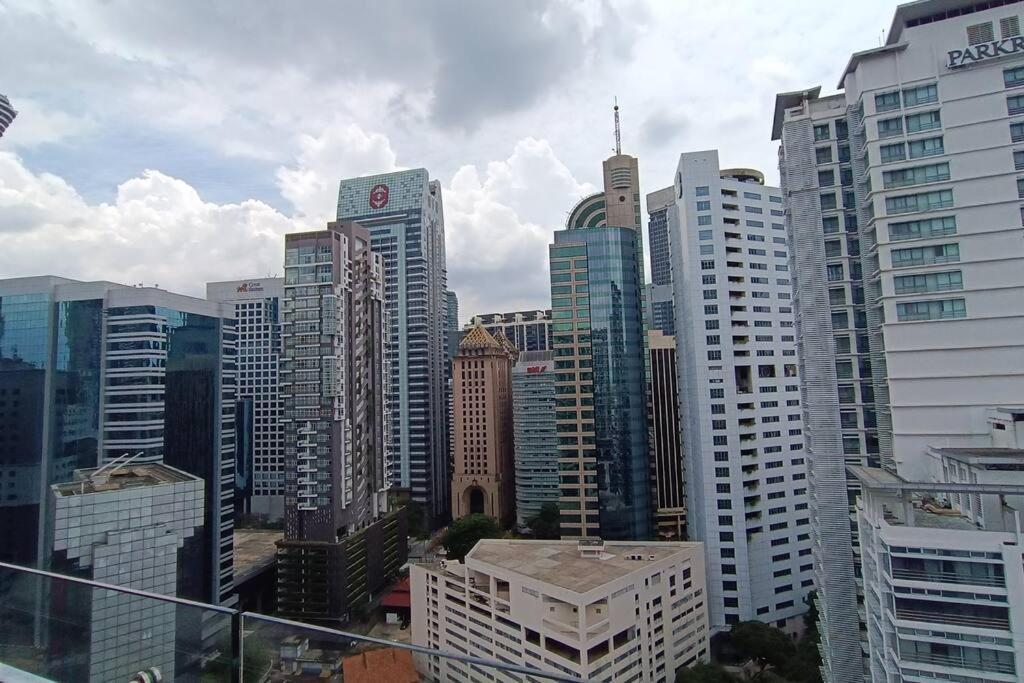 A05 Bukit Ceylon Kl Tower View Balcony Apartment Kuala Lumpur Eksteriør bilde